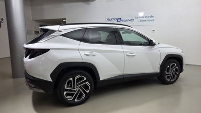 Hyundai Tucson 1.6 hev Exellence 2wd 239cv auto (4)