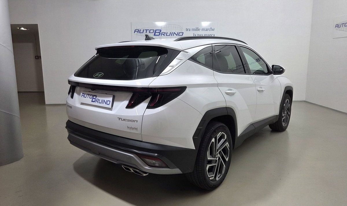 Hyundai Tucson 1.6 hev Exellence 2wd 239cv auto (5)