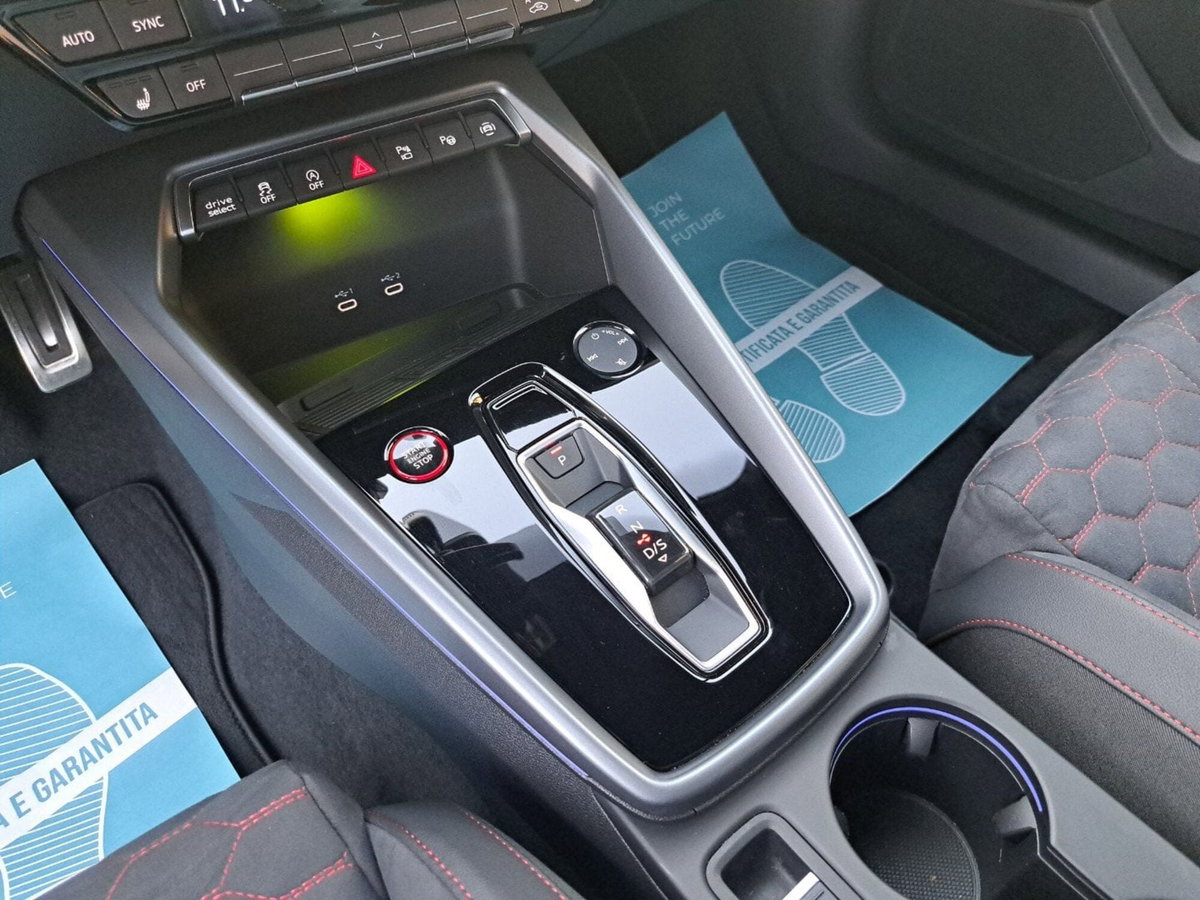 Audi RS 3 Sportback 3 TFSI quattro S tronic (15)