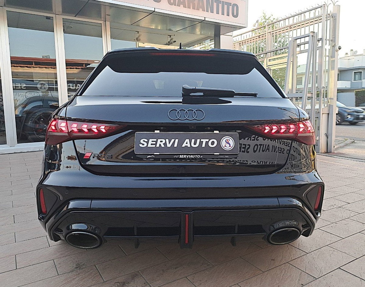 Audi RS 3 Sportback 3 TFSI quattro S tronic (7)