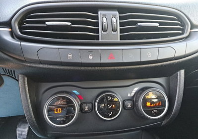 Fiat Tipo Station Wagon Tipo 1.6 Mjt S&S SW Lounge (16)