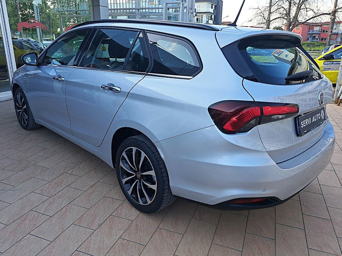 Fiat Tipo Station Wagon Tipo 1.6 Mjt S&S SW Lounge (9)