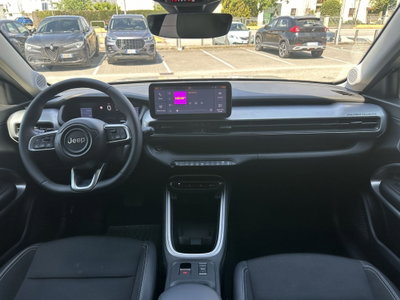 Jeep Avenger 1.2 turbo e-hybrid mhev Summit fwd 110cv edct6 (10)