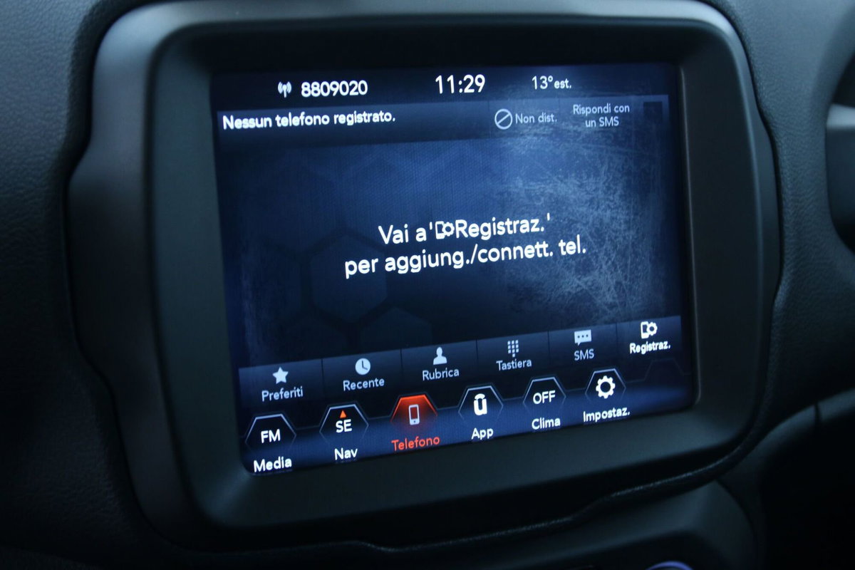 Jeep Renegade 1.6 Mjt 120 CV Limited (16)