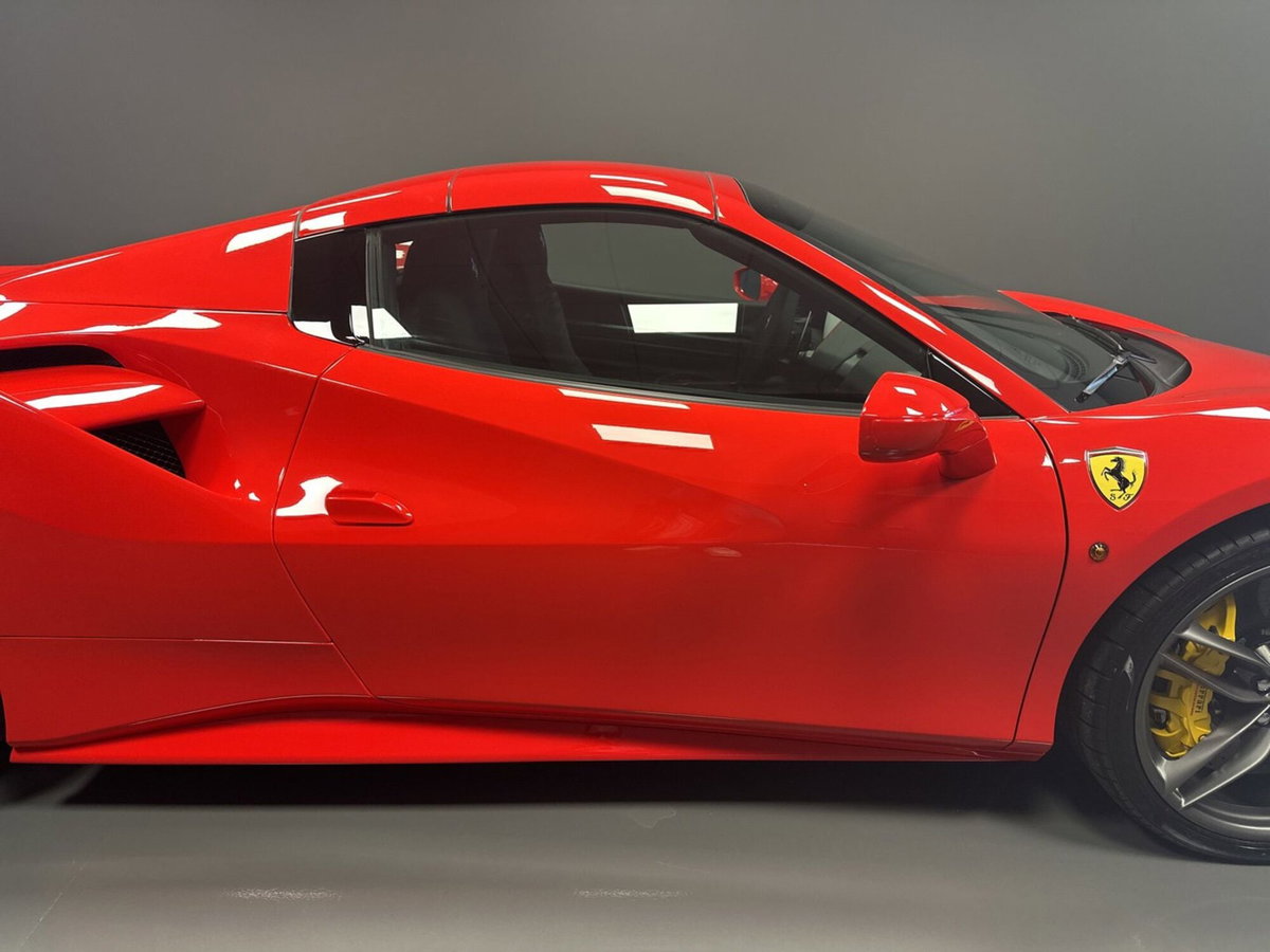 Ferrari 488 Spider 488 Spider (15)