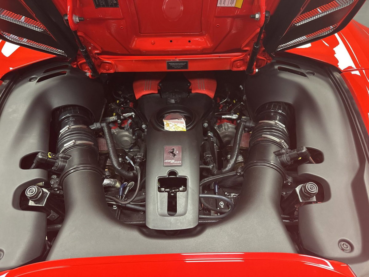 Ferrari 488 Spider 488 Spider (16)