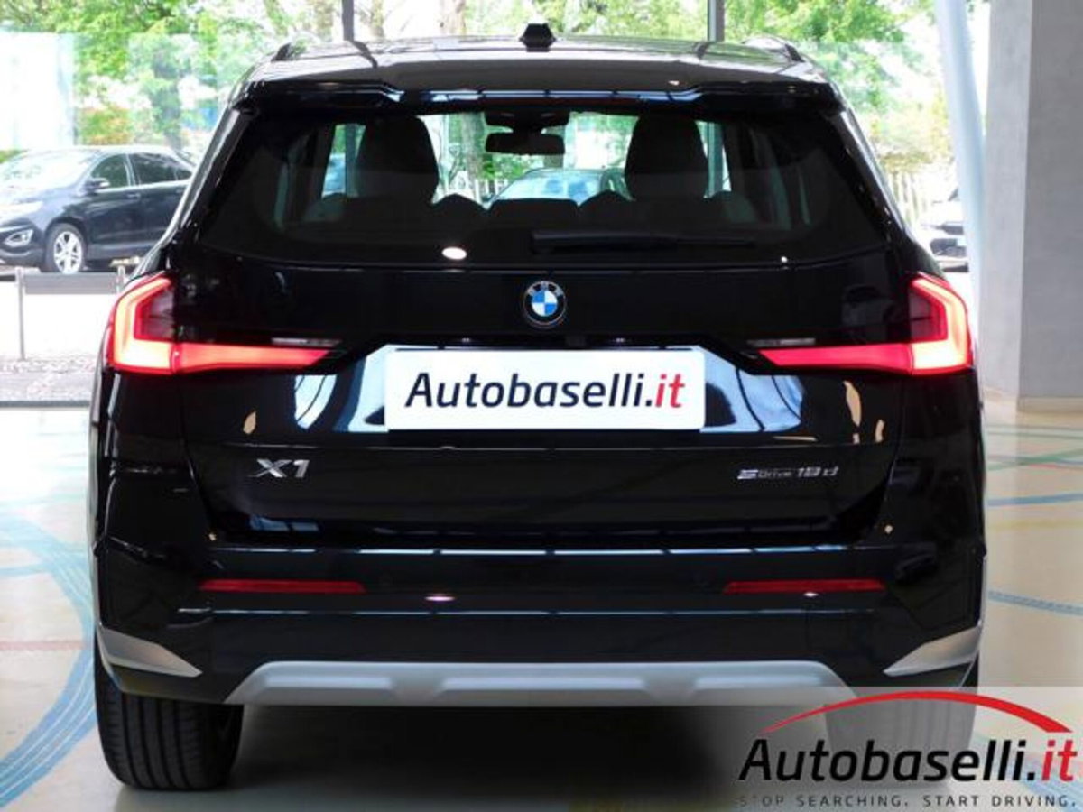 BMW X1 sDrive 18d xLine (11)