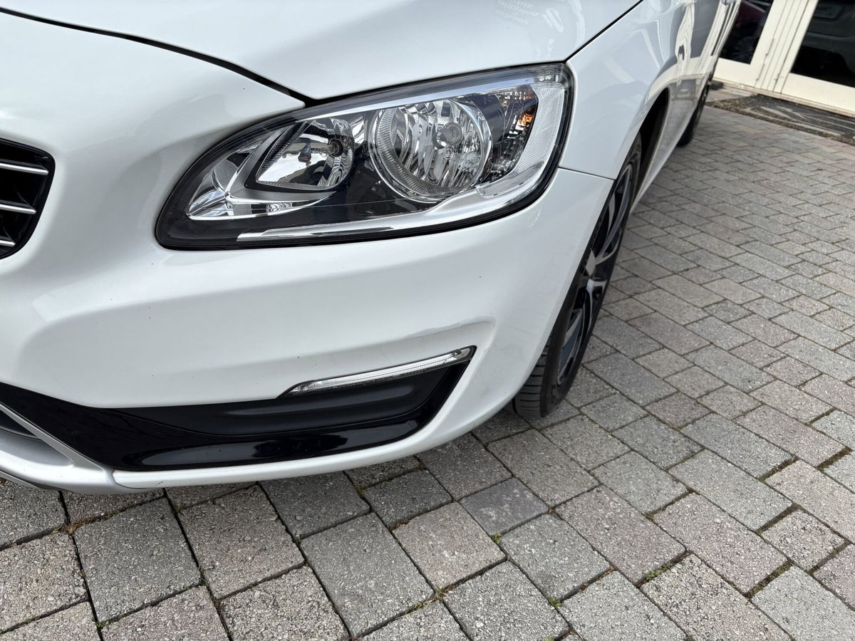 Volvo V60 D2 Dynamic Edition (18)