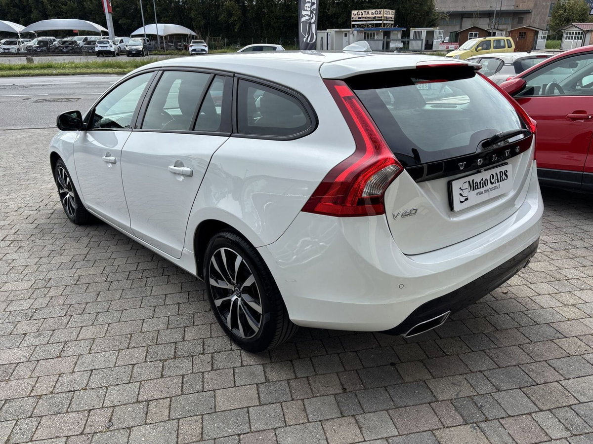 Volvo V60 D2 Dynamic Edition (6)