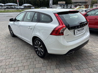 Volvo V60 D2 Dynamic Edition (6)