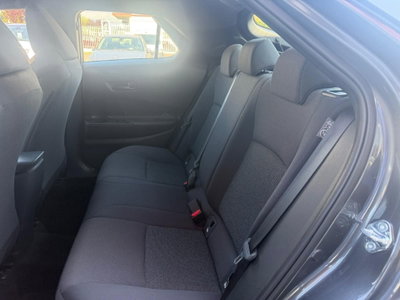 Toyota Toyota C-HR 1.8 hev Active fwd e-cvt (11)