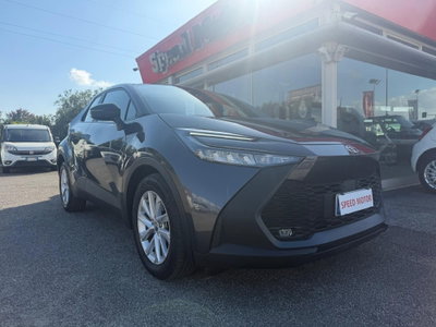 Toyota Toyota C-HR 1.8 hev Active fwd e-cvt (3)