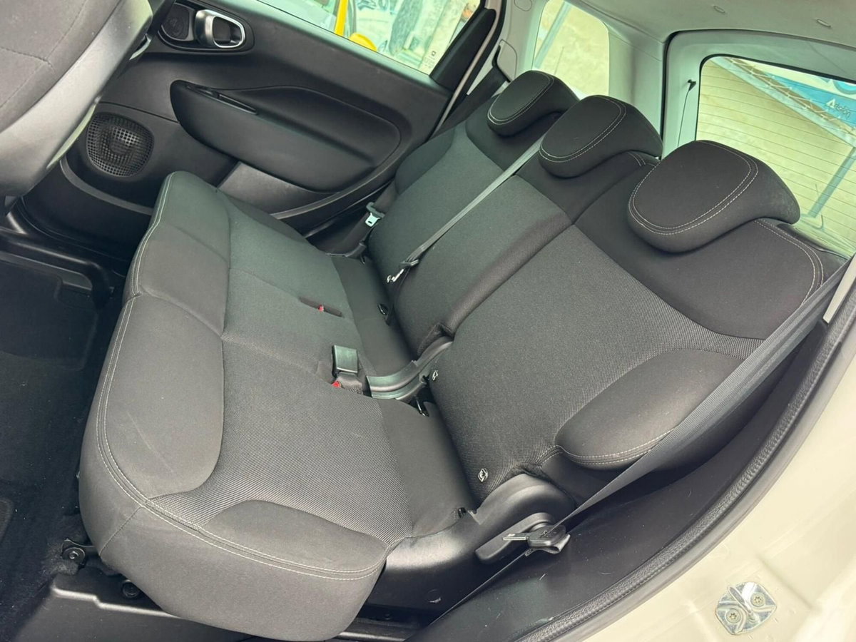 Fiat 500L 1.6 Multijet 120 CV Cross (11)