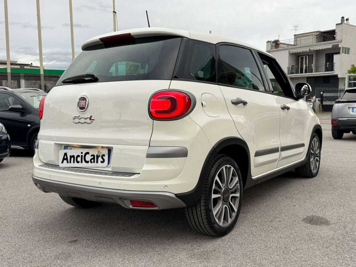 Fiat 500L 1.6 Multijet 120 CV Cross (16)
