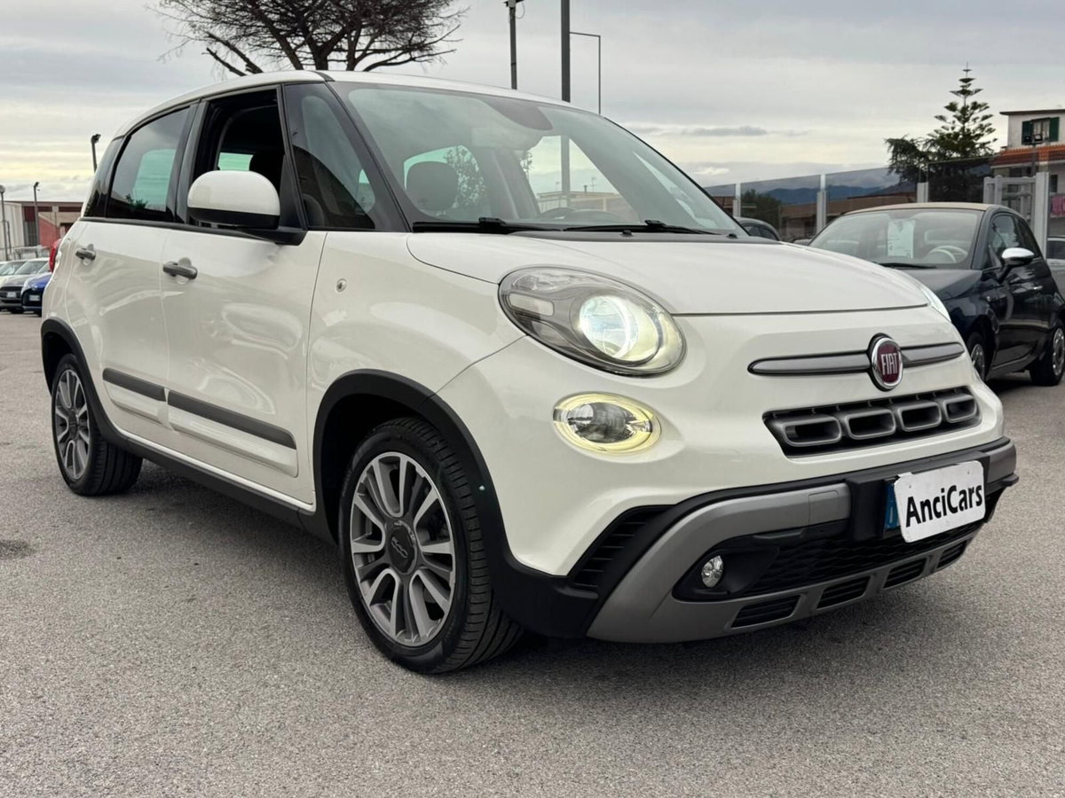 Fiat 500L 1.6 Multijet 120 CV Cross (3)