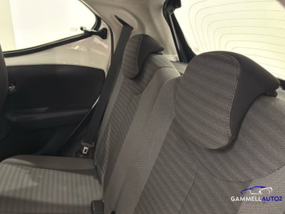 Toyota Aygo 1.0 VVT-i 72 CV 5 porte x-cite MMT (17)