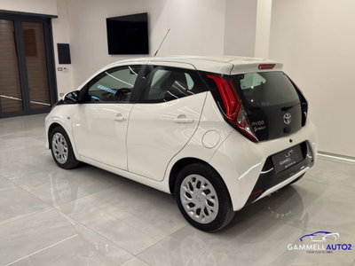 Toyota Aygo 1.0 VVT-i 72 CV 5 porte x-cite MMT (8)