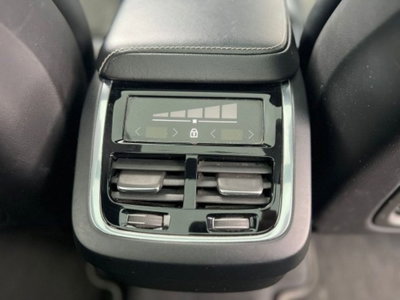 Volvo XC60 D4 Geartronic R-design (20)