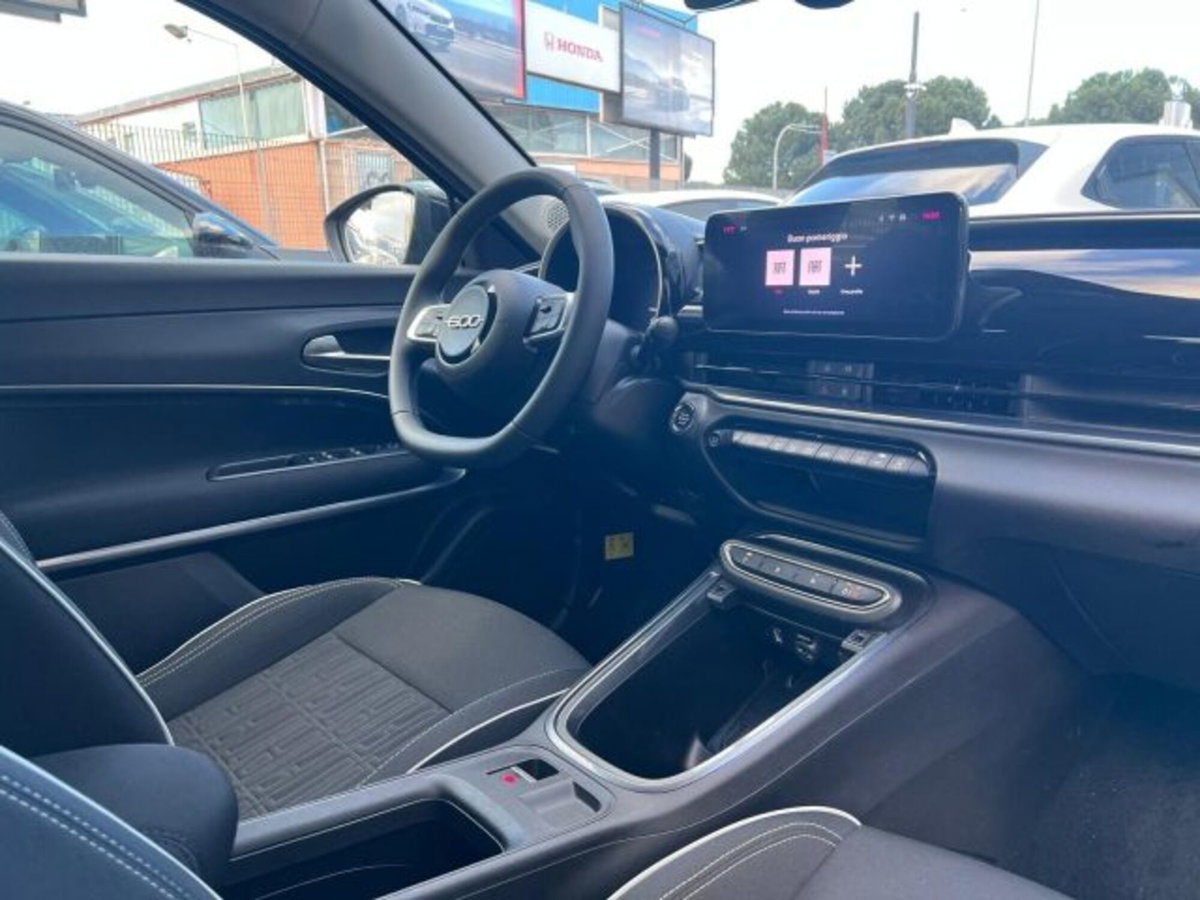 Fiat 600 1.2 hybrid Icon 145cv auto (12)