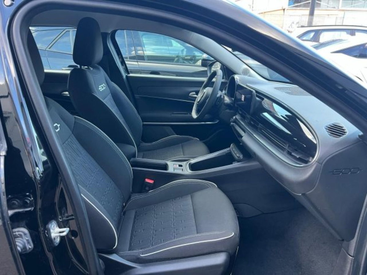 Fiat 600 1.2 hybrid Icon 145cv auto (10)