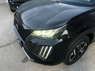 Peugeot 2008 1.2 turbo Allure 100cv (5)
