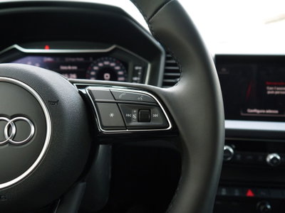 Audi A1 allstreet 30 1.0 tfsi Identity Contrast 116cv s tronic (16)