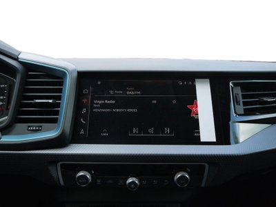 Audi A1 allstreet 30 1.0 tfsi Identity Contrast 116cv s tronic (19)