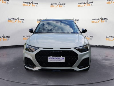 Audi A1 allstreet 30 1.0 tfsi Identity Contrast 116cv s tronic (2)