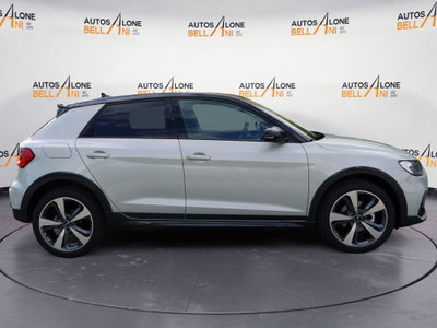 Audi A1 allstreet 30 1.0 tfsi Identity Contrast 116cv s tronic (7)
