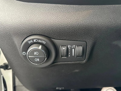 Jeep Compass 1.5 turbo t4 mhev Altitude 2wd 130cv dct (18)