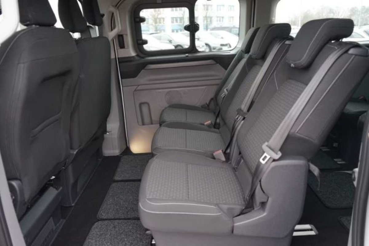 Ford Tourneo Custom 320 2.0 ecoblue 136cv Titanium L1H1 AWD A8 (10)