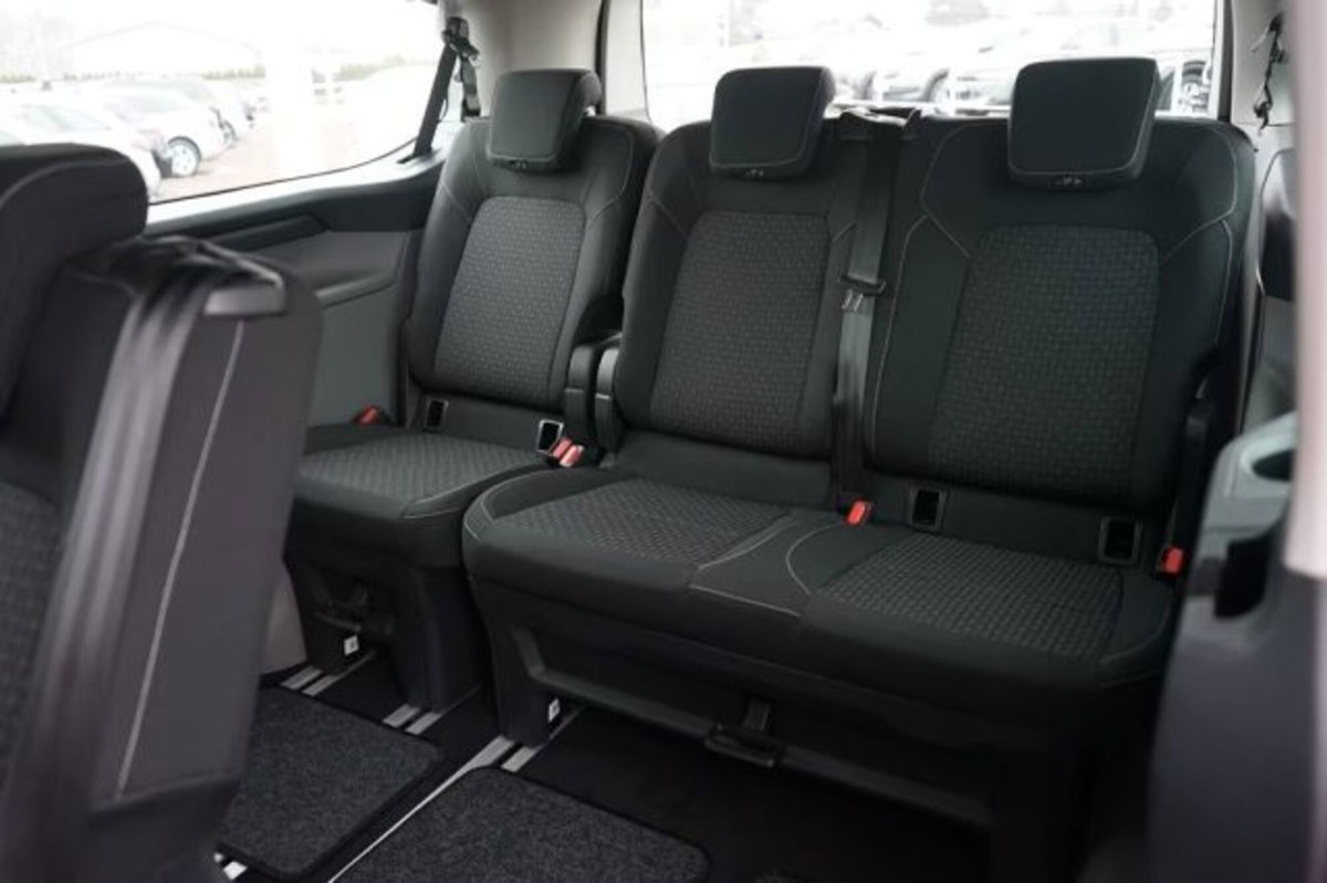 Ford Tourneo Custom 320 2.0 ecoblue 136cv Titanium L1H1 AWD A8 (11)