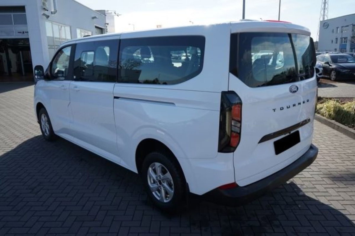 Ford Tourneo Custom 320 2.0 ecoblue 136cv Titanium L1H1 AWD A8 (8)