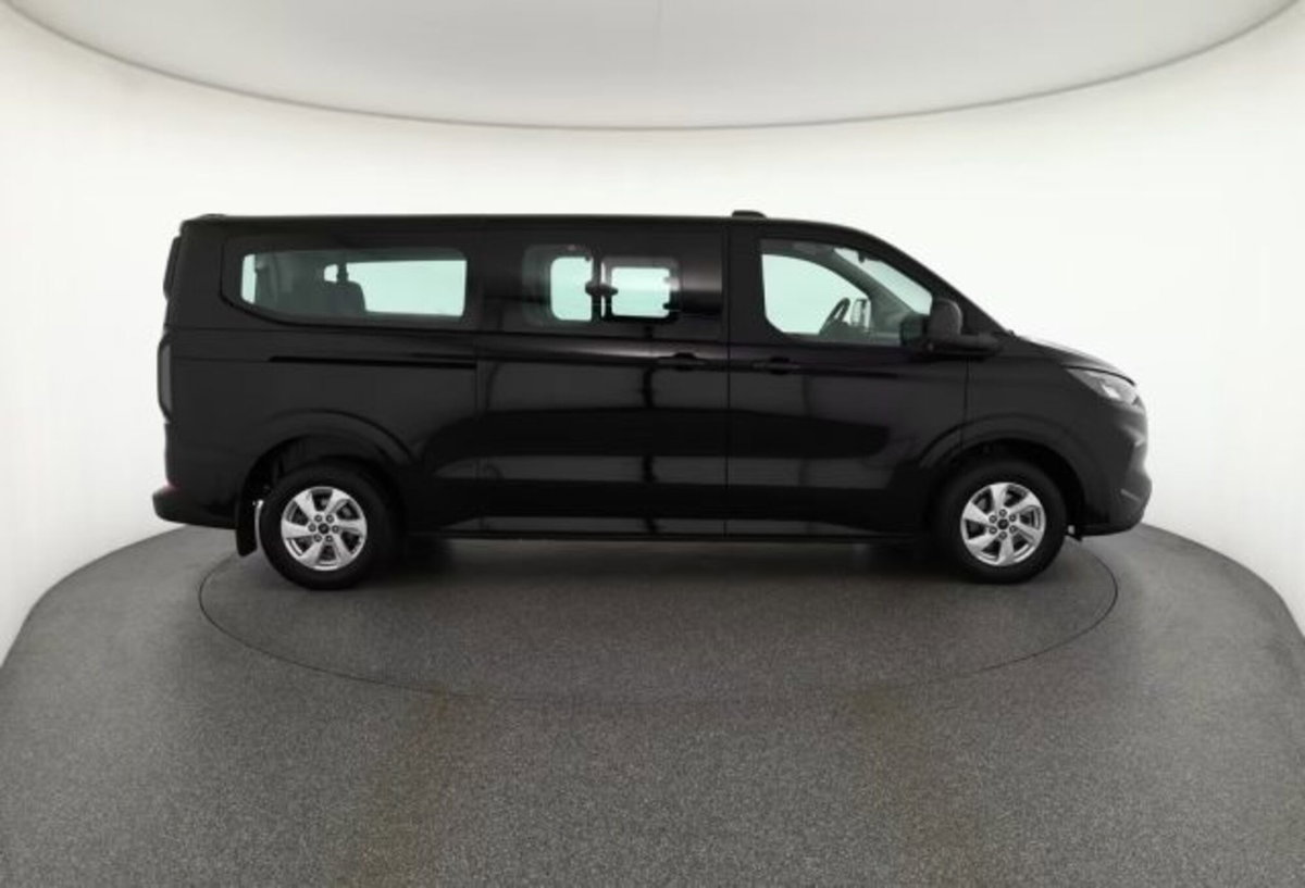Ford Tourneo Custom 320 2.0 ecoblue 136cv Titanium L1H1 AWD A8 (6)