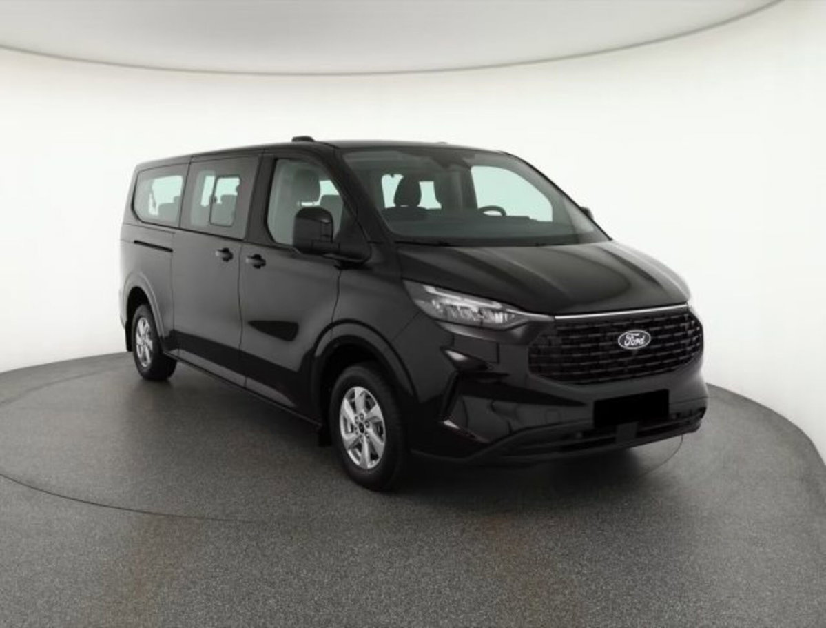 Ford Tourneo Custom 320 2.0 ecoblue 136cv Titanium L1H1 AWD A8 (7)