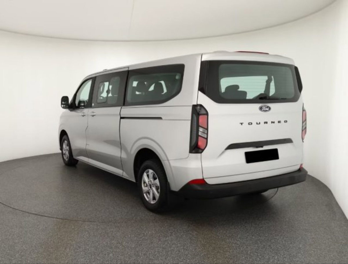 Ford Tourneo Custom 320 2.0 ecoblue 136cv Titanium L1H1 AWD A8 (3)