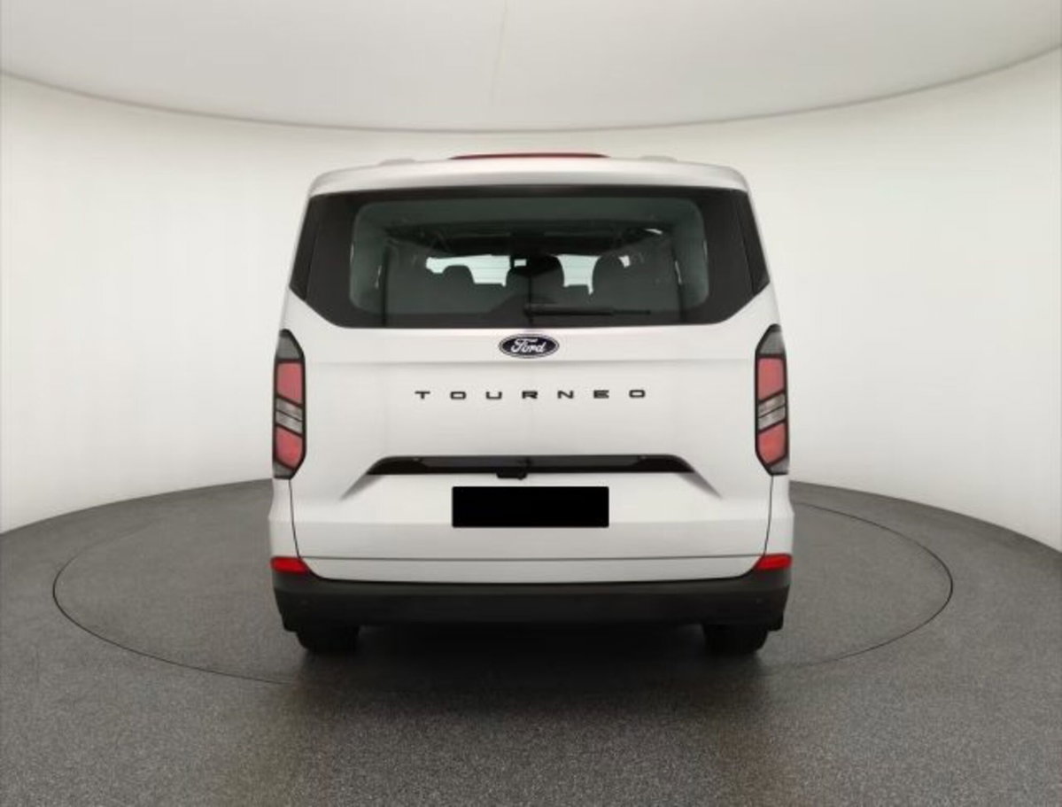 Ford Tourneo Custom 320 2.0 ecoblue 136cv Titanium L1H1 AWD A8 (4)
