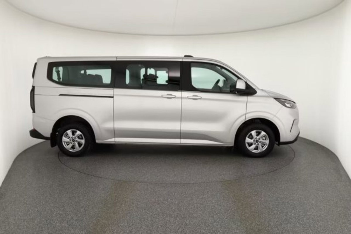 Ford Tourneo Custom 320 2.0 ecoblue 136cv Titanium L1H1 AWD A8 (6)