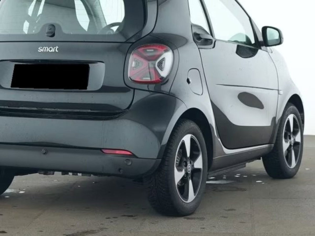 smart Fortwo EQ Racingreen (22kW) (4)