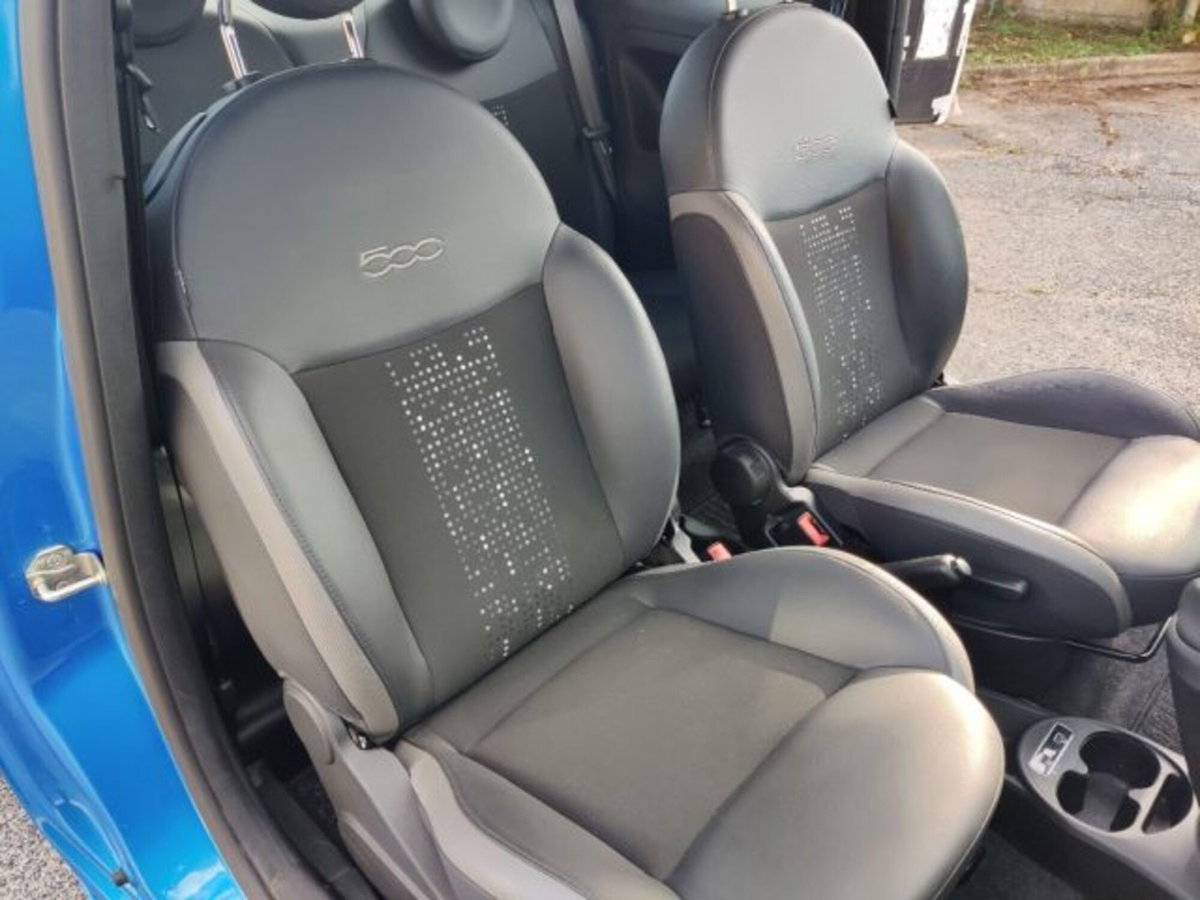 Fiat 500 1.0 Hybrid Connect (11)