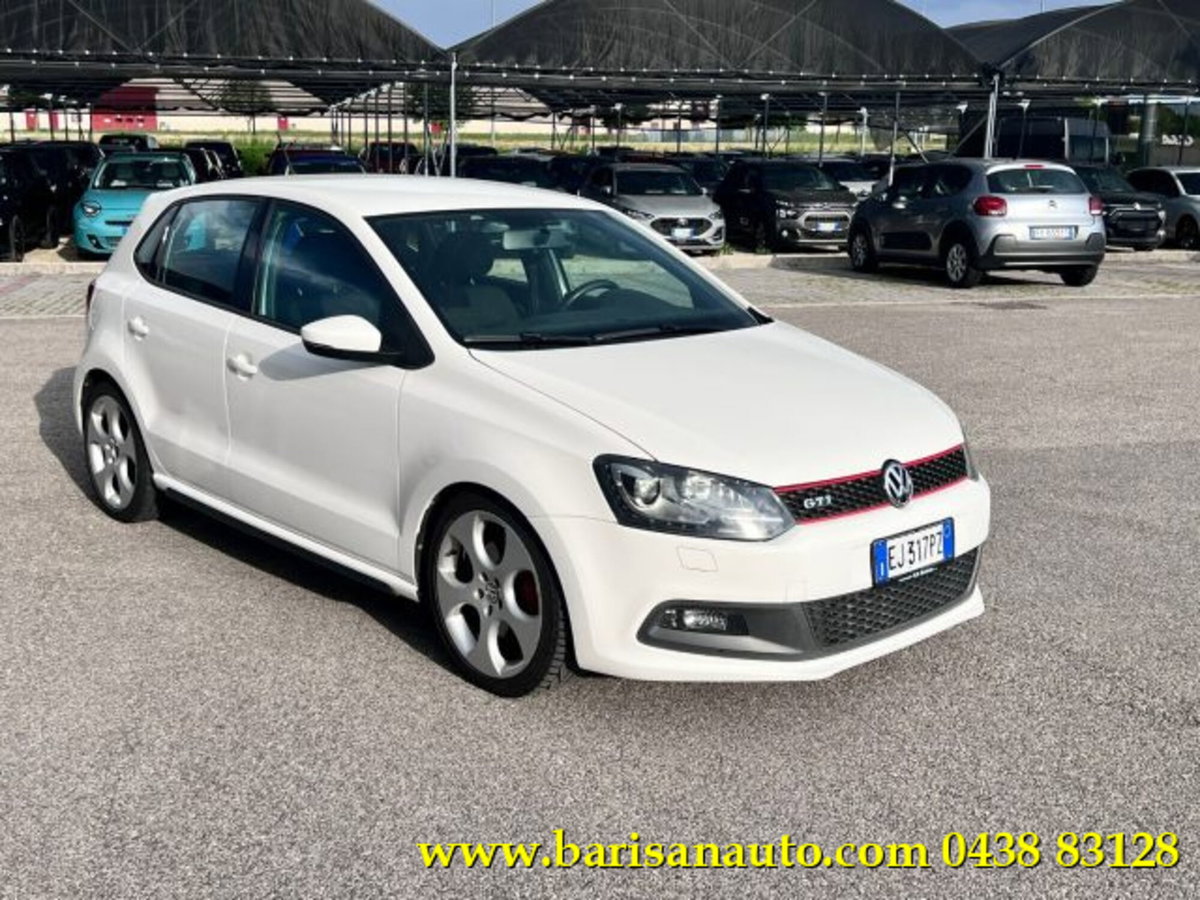 Volkswagen Polo 1.4 TSI DSG 5 porte GTI (2)