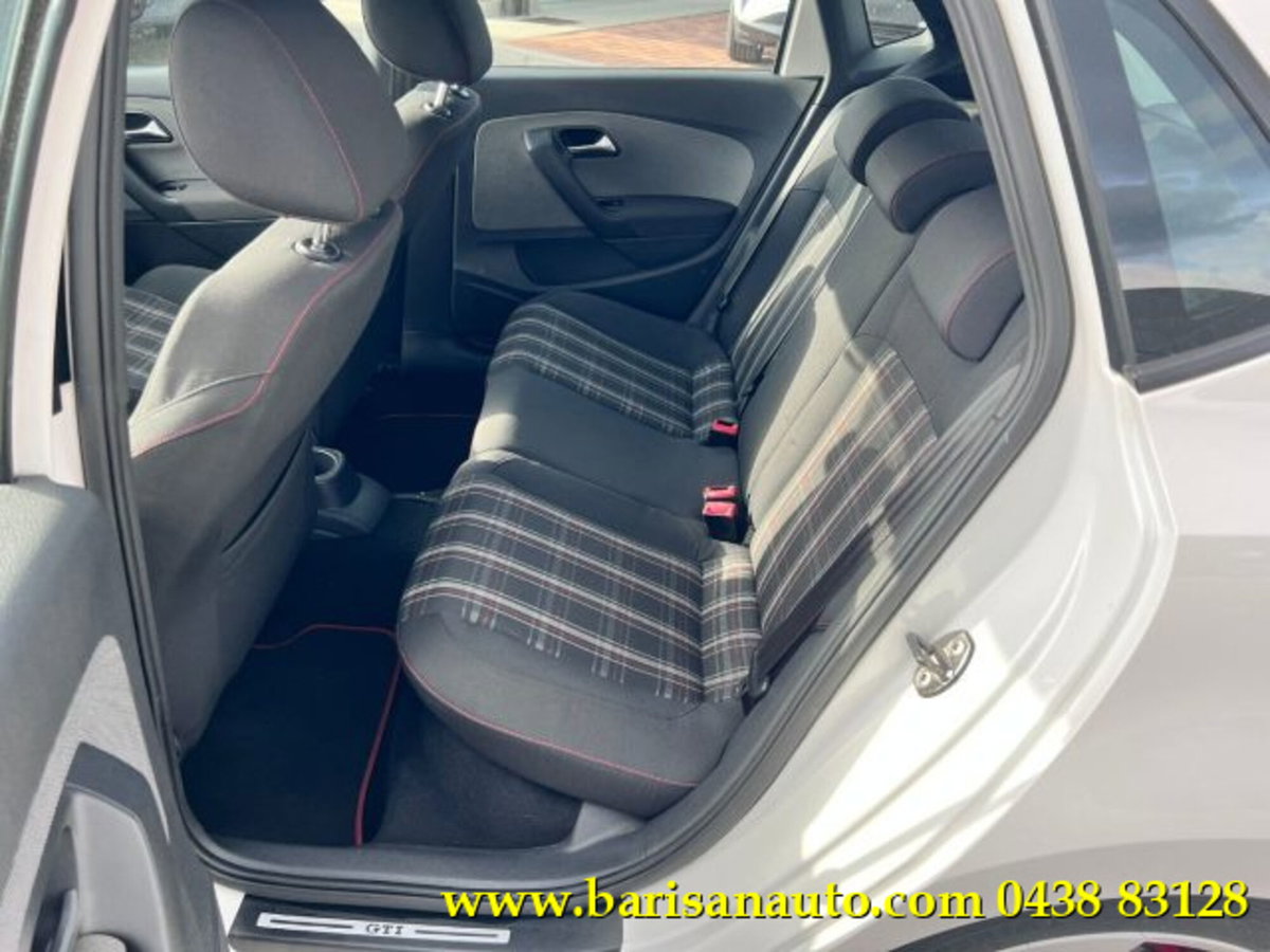 Volkswagen Polo 1.4 TSI DSG 5 porte GTI (7)