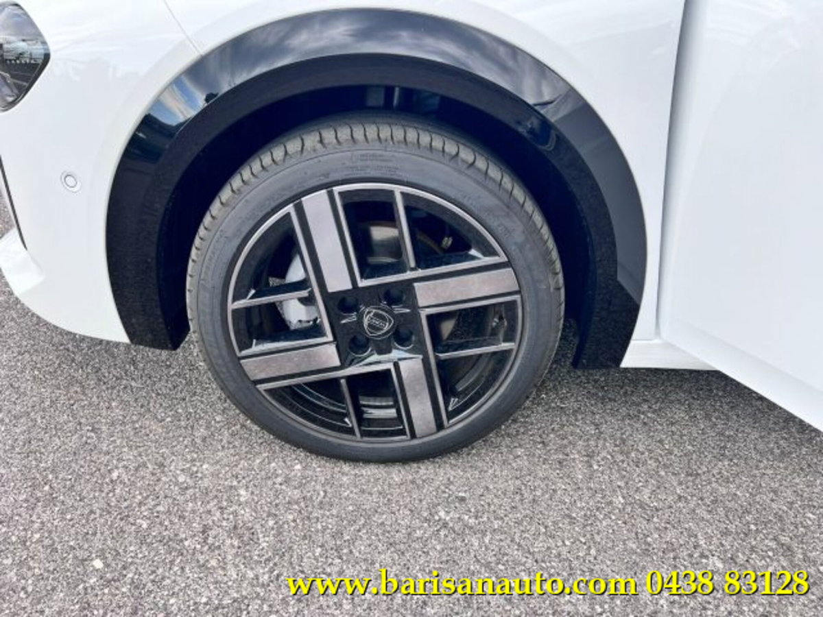 Lancia Ypsilon 1.2 mhev Edizione Cassina e-dct (11)