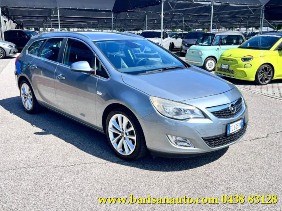 Opel Astra Station Wagon 1.7 CDTI 110CV Station Wagon Cosmo (2)