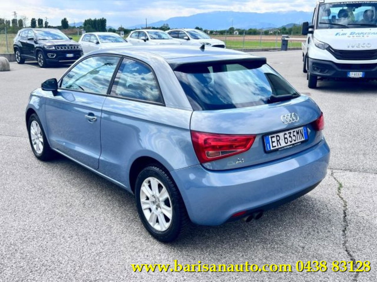 Audi A1 1.4 TFSI Attraction (4)