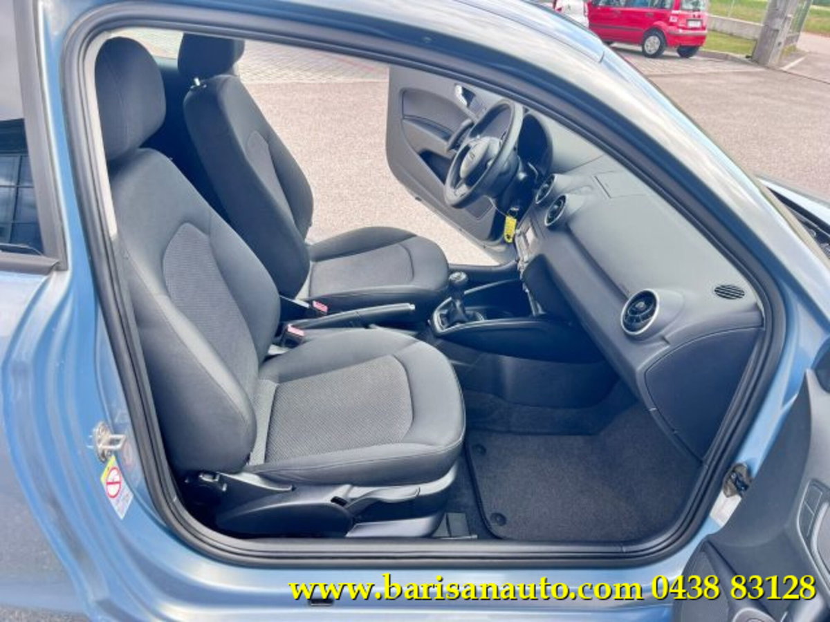 Audi A1 1.4 TFSI Attraction (6)