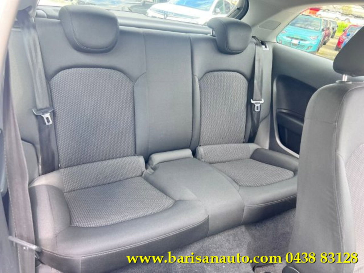 Audi A1 1.4 TFSI Attraction (7)