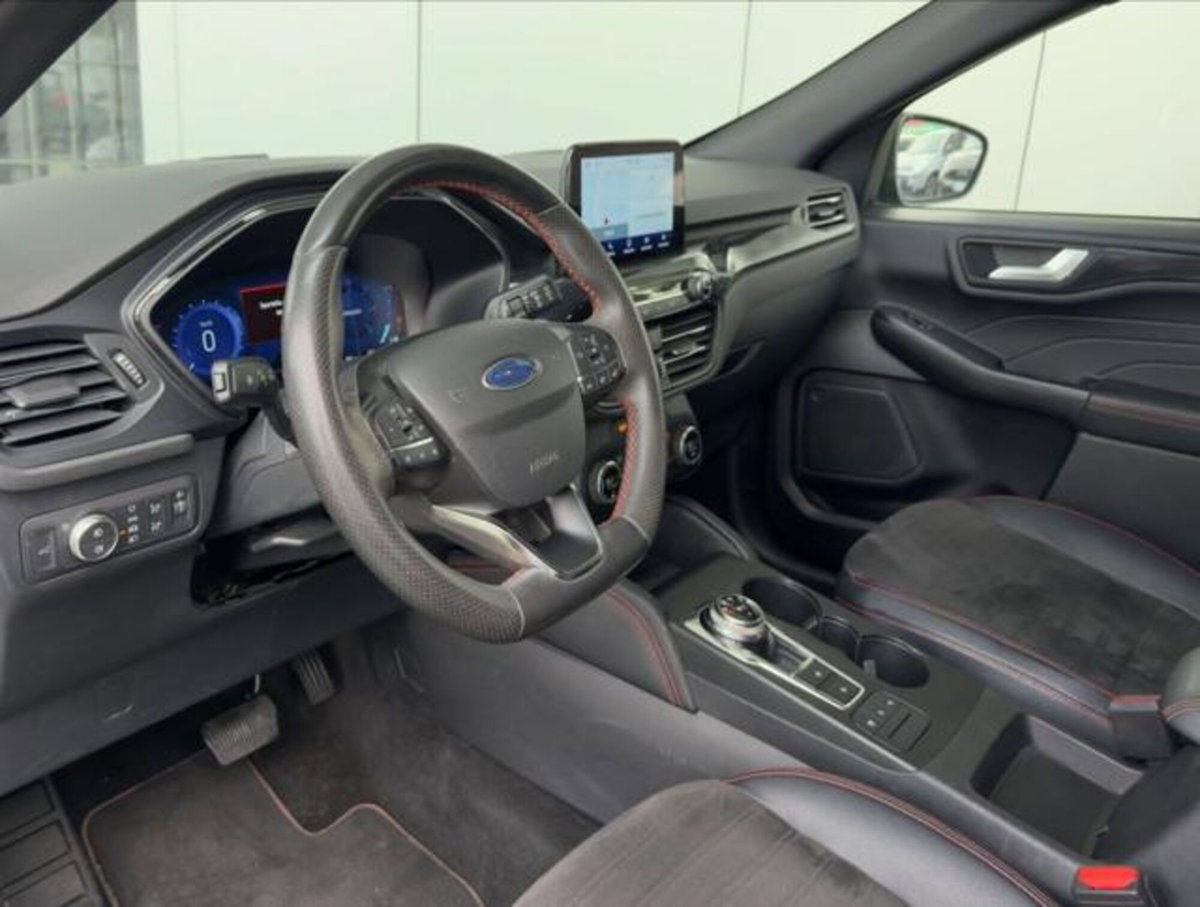 Ford Kuga 1.5 EcoBlue 120 CV aut. 2WD ST-Line X Design (10)