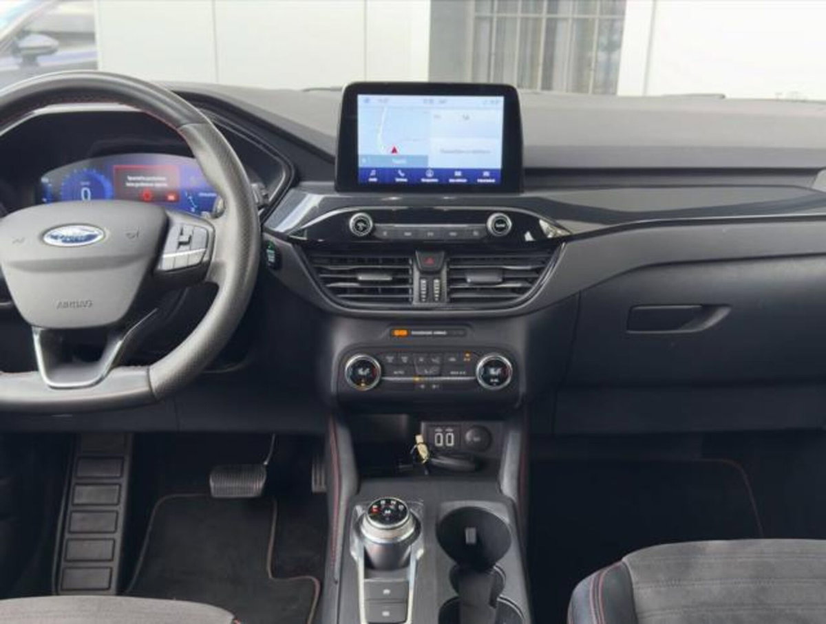 Ford Kuga 1.5 EcoBlue 120 CV aut. 2WD ST-Line X Design (11)