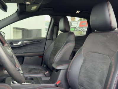 Ford Kuga 1.5 EcoBlue 120 CV aut. 2WD ST-Line X Design (17)